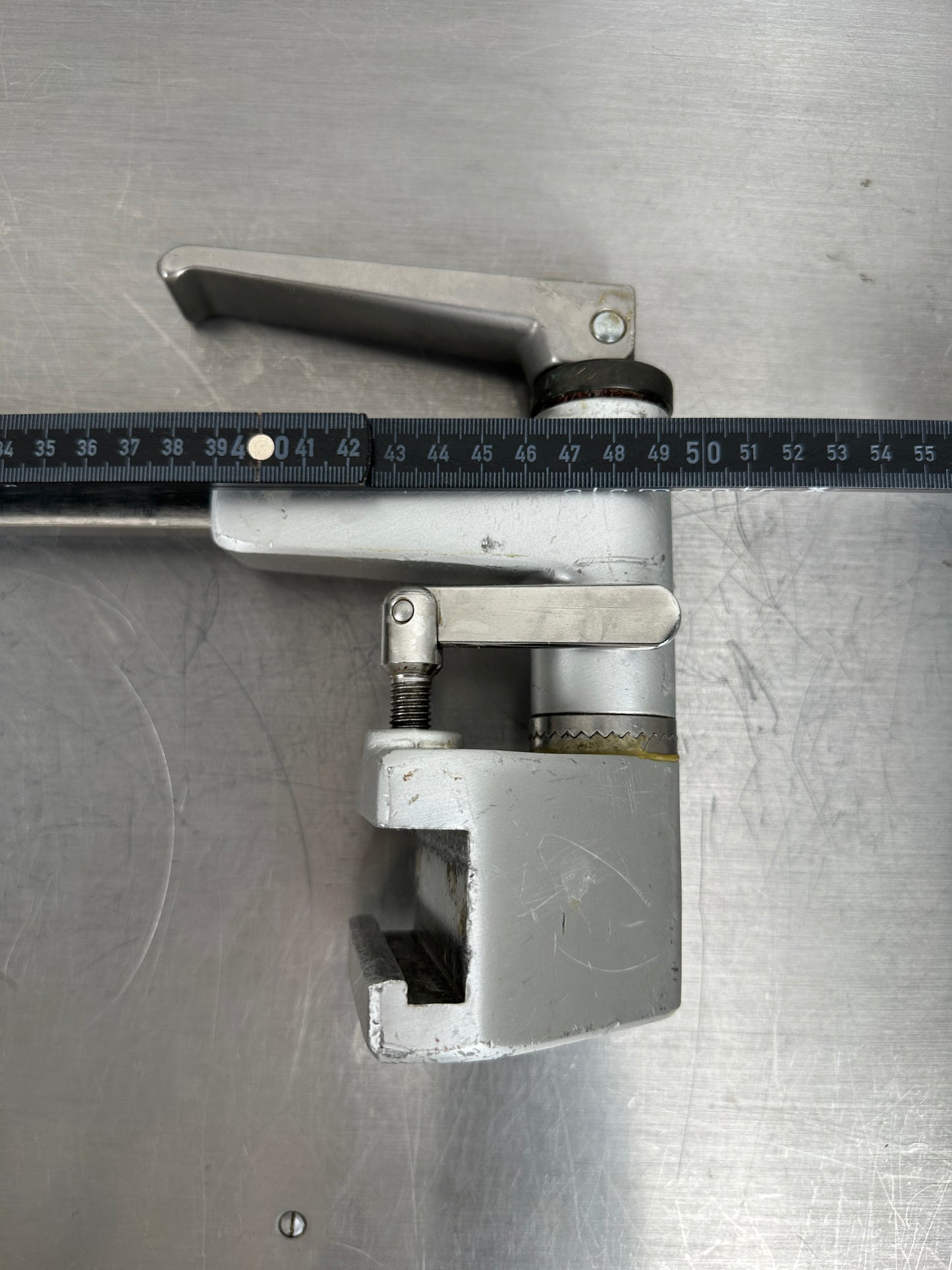 OP-Tisch Normschienen Ausleger drehbar Schnellklemmung ca. 45cm