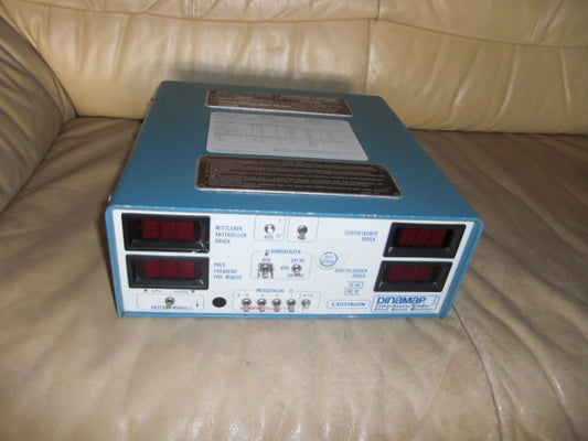 Criticon Dinamap 845 Vitaldatenmonitor