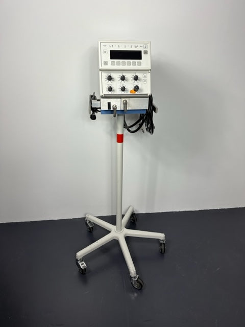 Dräger 8000 Beatmungsgerät (Früh- und Neugeborene)