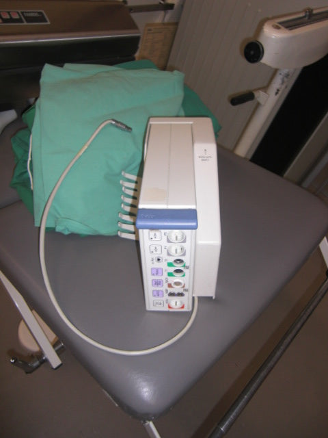 Dräger PB-8800 Parameterbox mit Halterung