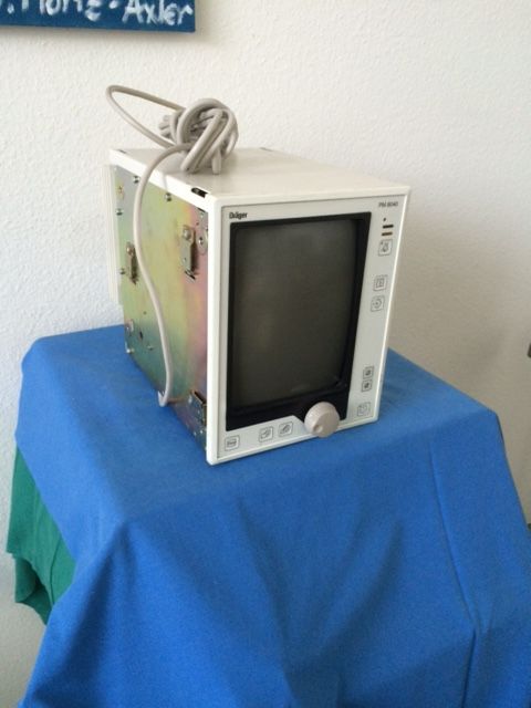 Dräger PM8040 EKG-Monitor