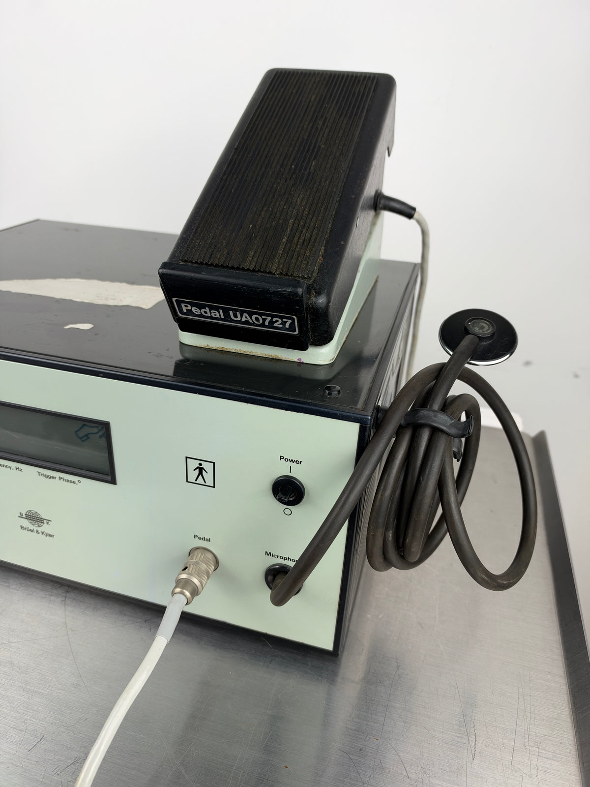Brüel & Kjær Type 4914 Rhino-Larynx Stroboscope HNO inkl. Fußpedal & Larynx-Mikrofon