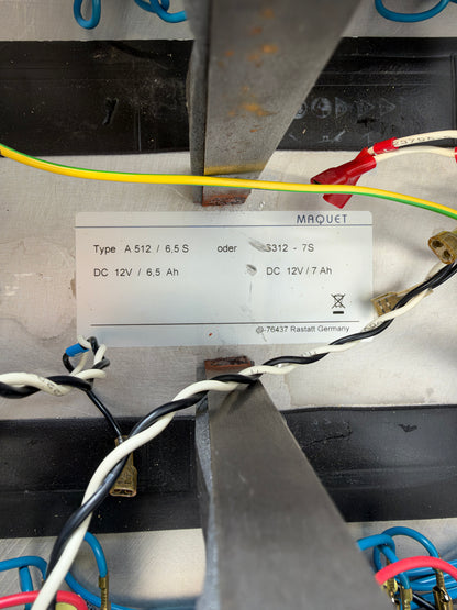 Maquet ALPHAMAQUET Plus 1150.01A1 stationäre OP-Tisch-Säule mit Versorgungseinheit