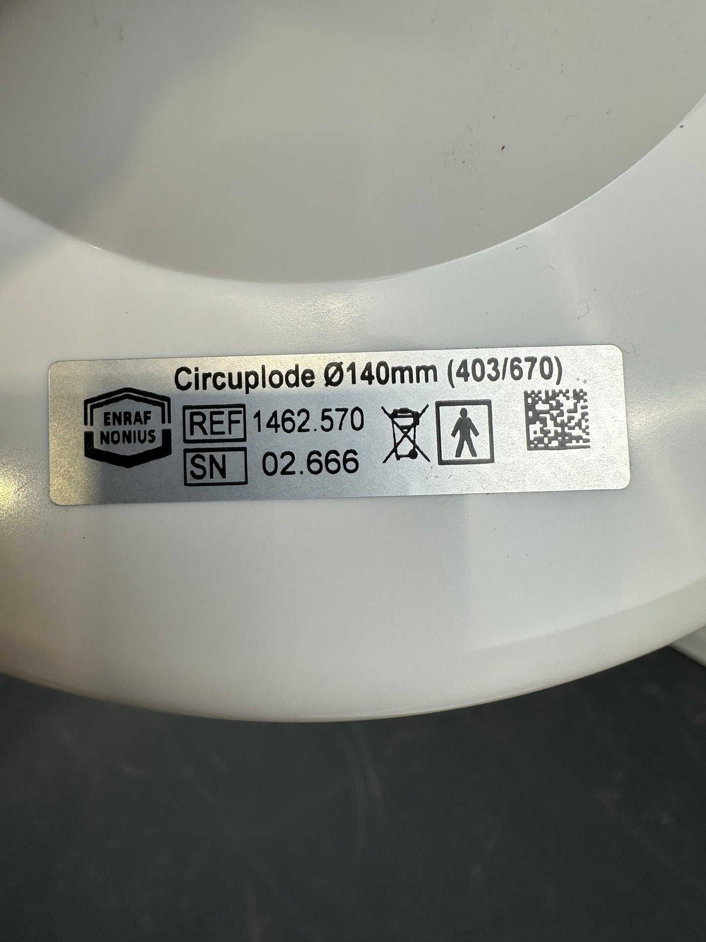 Enraf Nonius Curapuls 670 inkl. 2 Circuploden 90mm & 140mm