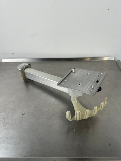 Medizinischer Monitorhalter f. Dräger mit Geräteaufnahme und Kabelhalter