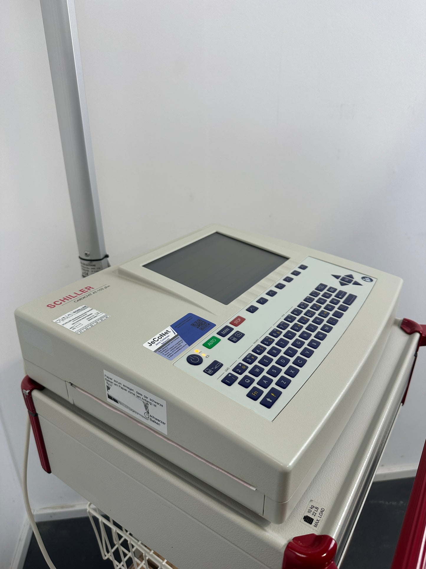 Schiller Cardiovit AT-102 Plus EKG Schreiber & Sauganlage Strässle DT100 inkl. Fahrwagen