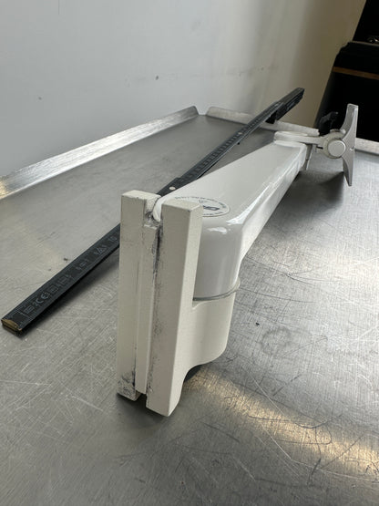Dräger GCX Halterung f. Monitor 400mm Schwenkbar