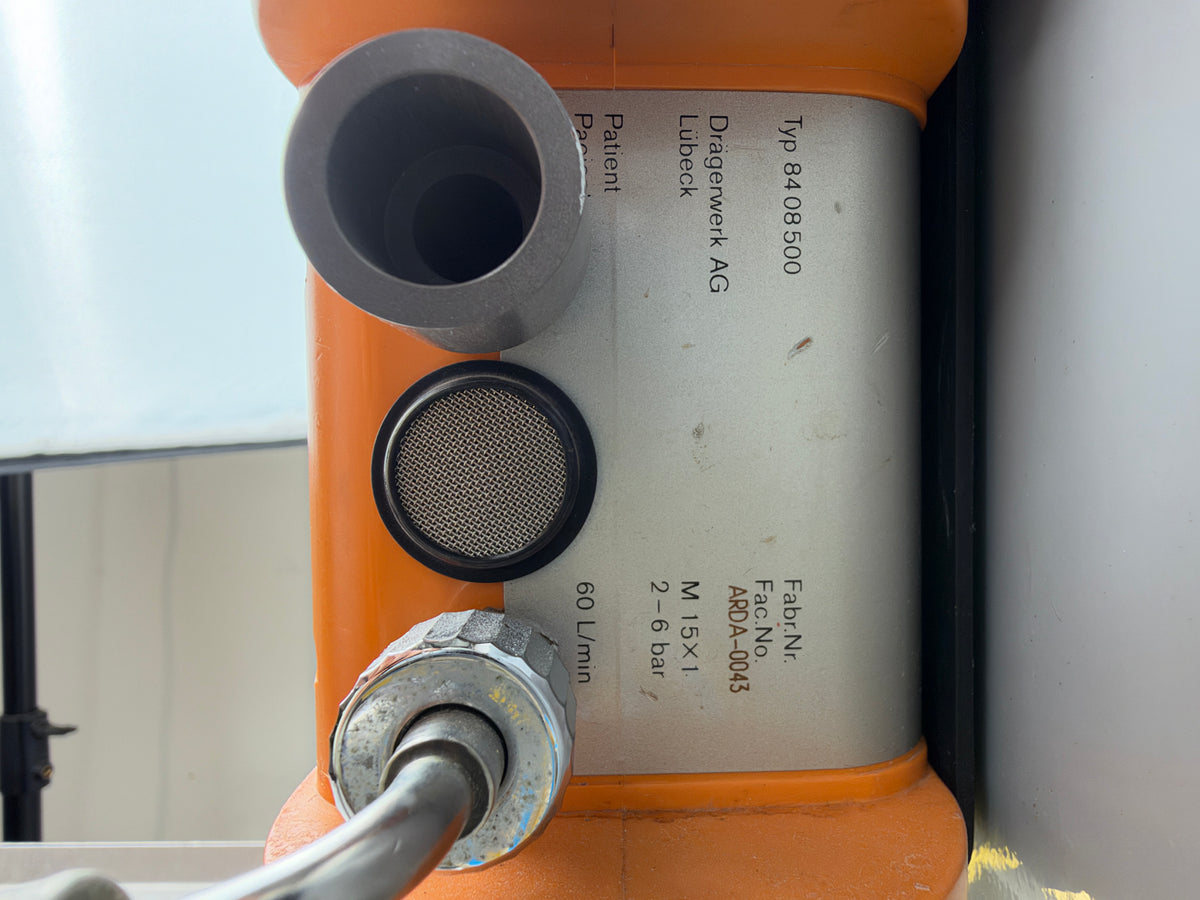 Dräger Oxylog Notfallbeatmungsgerät / Transportbeatmungsgerät