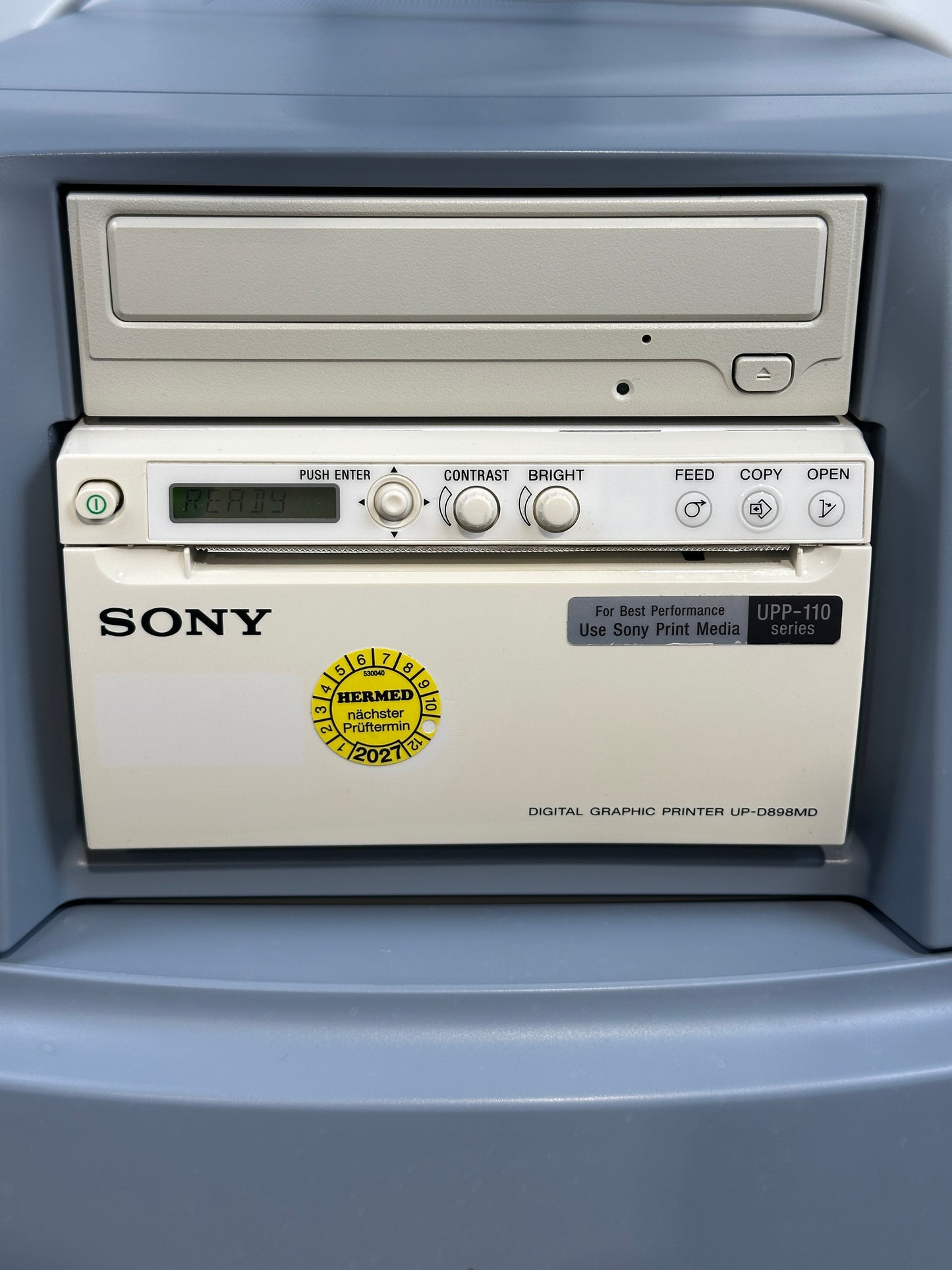 GE Voluson S10 BT16 Ultraschallgerät – Bj. 2016 – 4 Sonden ML6-15 / C1-5 / RAB6 / IC9 – 3D/4D