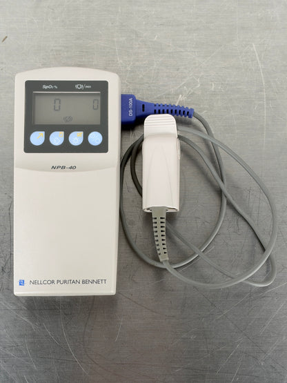 Nellcor Puritan Bennett NPB-40 – Handpulsoximeter inkl. DS-100A Fingersensor