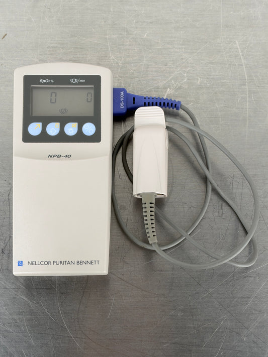 Nellcor Puritan Bennett NPB-40 – Handpulsoximeter inkl. DS-100A Fingersensor