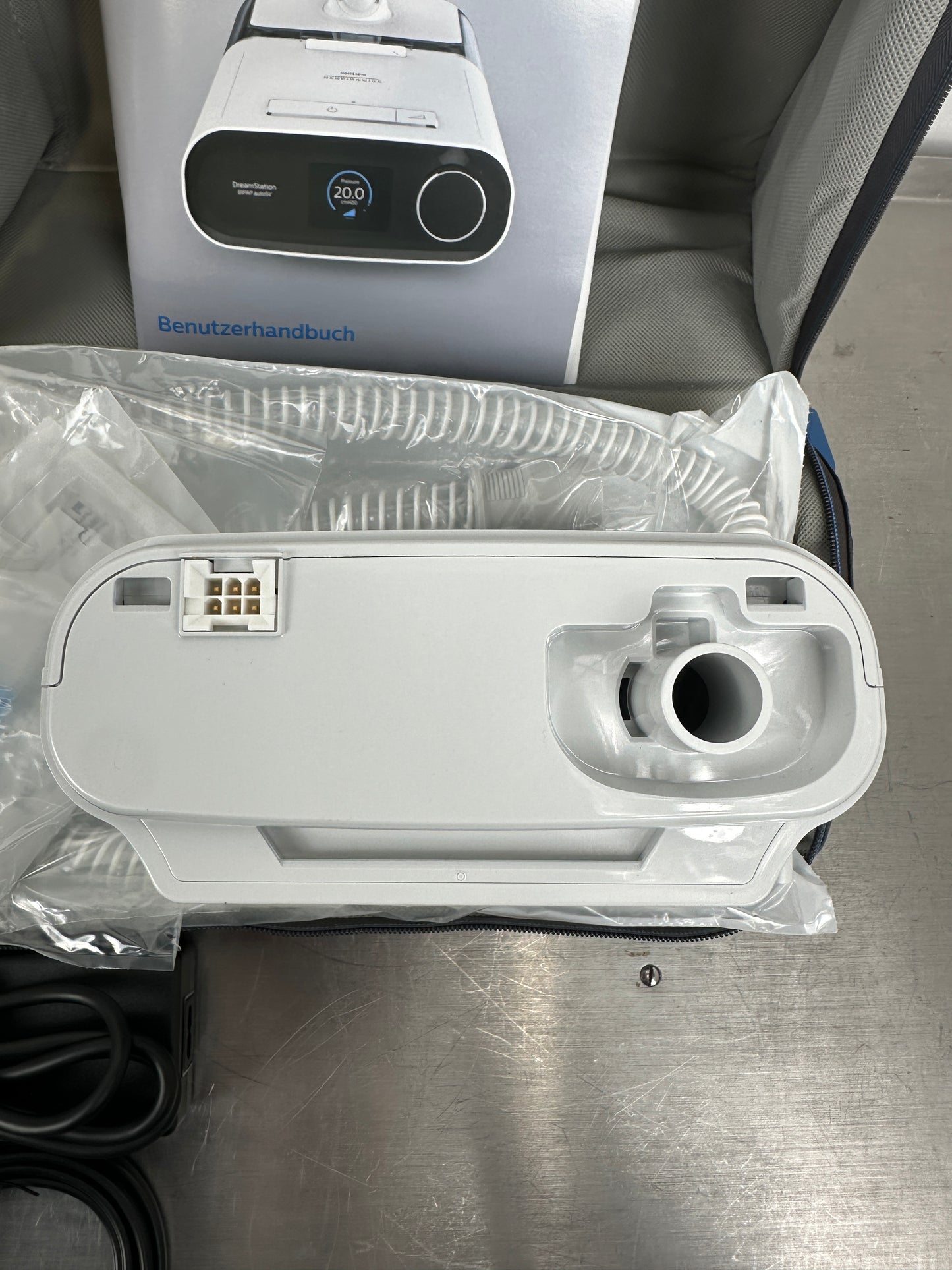 Phillips Dream Station BiPAP autoSV CPAP NEU