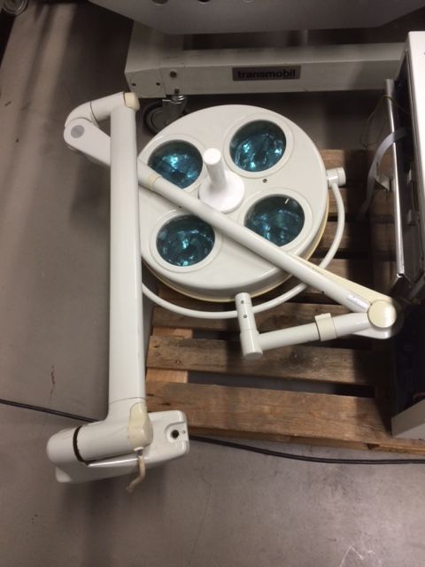 Hereaus Oslo OP-Lampe (Wandmontage)