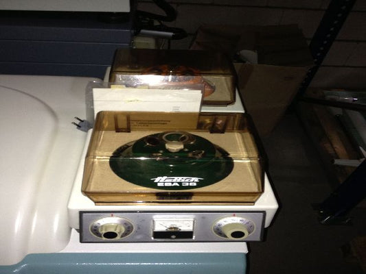 Hettich EBA 3 S Zentrifuge