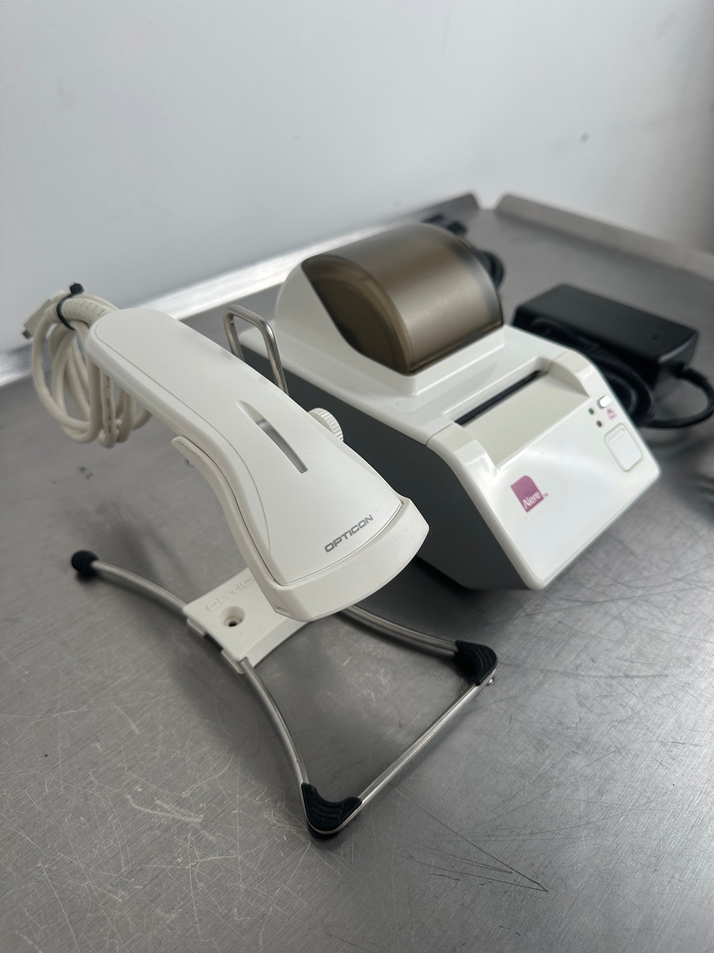 Alere Universal Printer BTP-L560 Labelprinter mit Scanner
