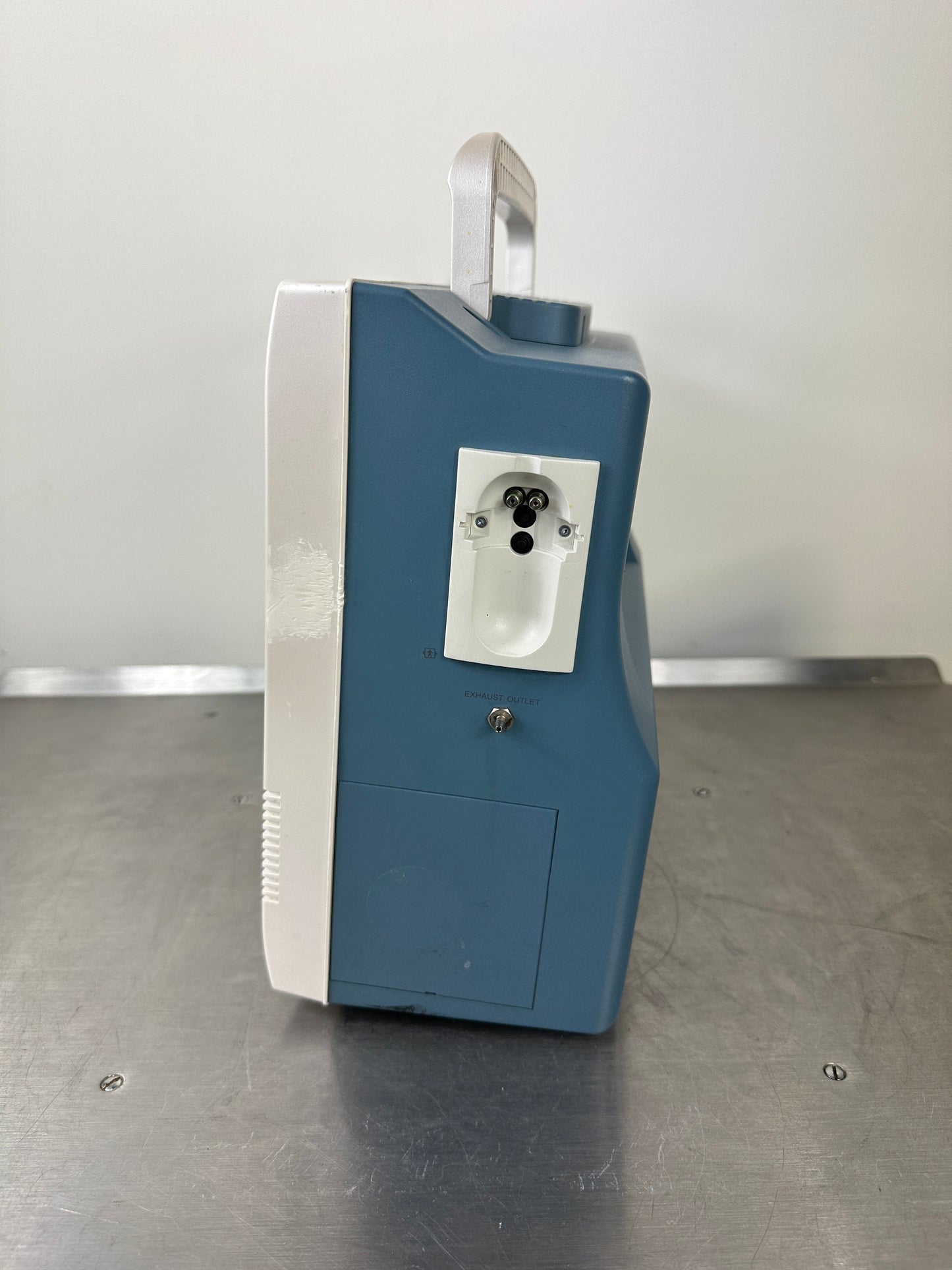 Mindray PM-9000 Express Patient Monitor with accessories