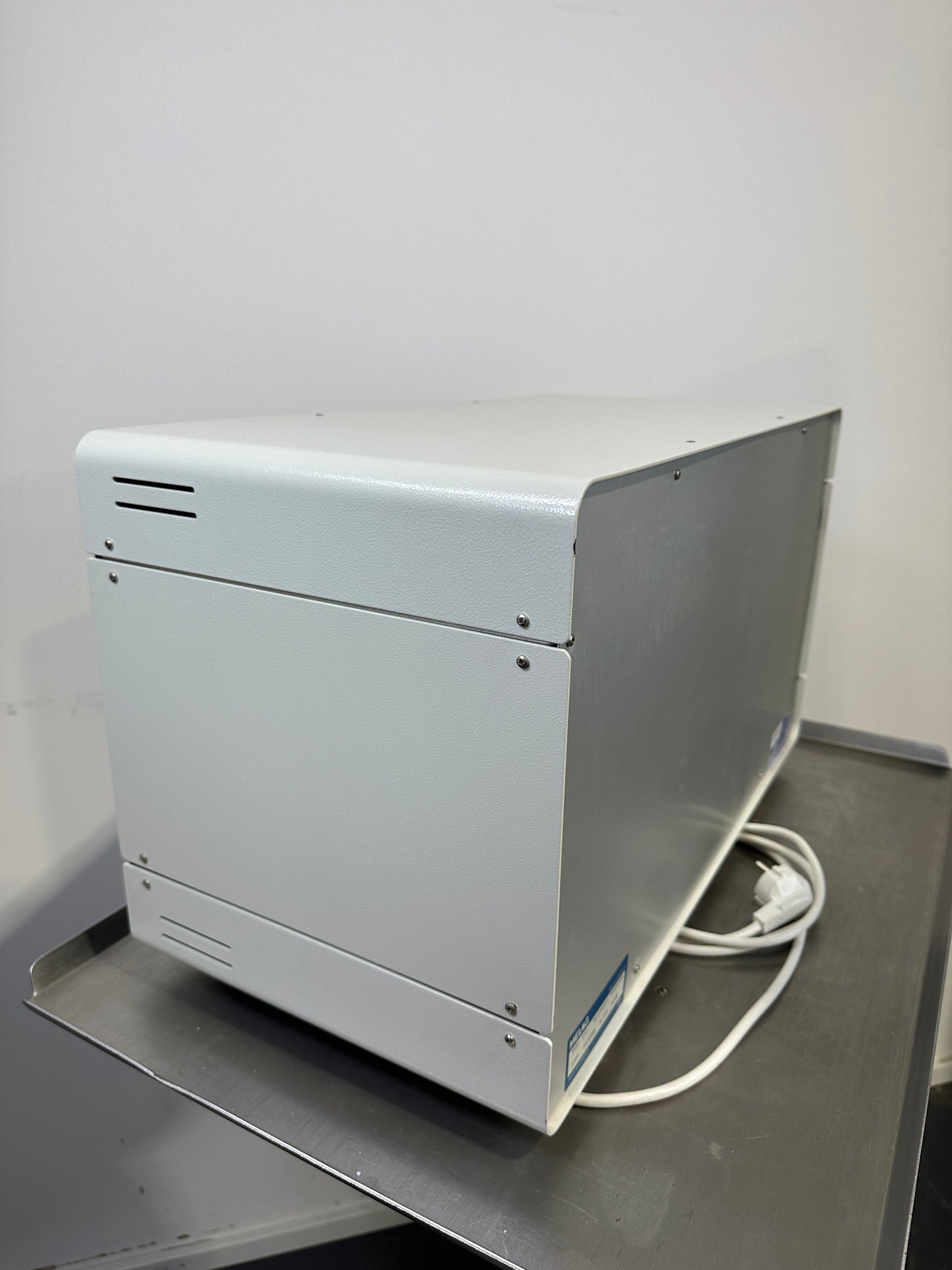 Melag Type: 221 Hot Air Sterilizer 18 Liters up to 200°C