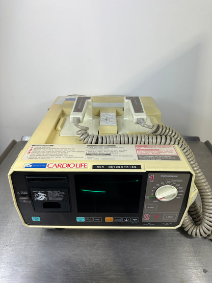 Nihon Kohden Cardiolife Tec-7100G Defibrillator