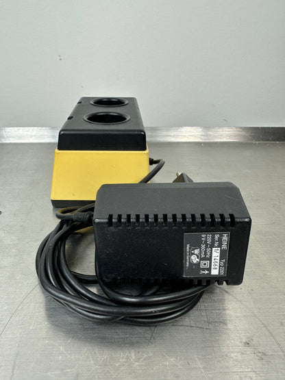Heine NicaTron S 2 Akkuladegerät Ladestation Charger Akku Dockingstation