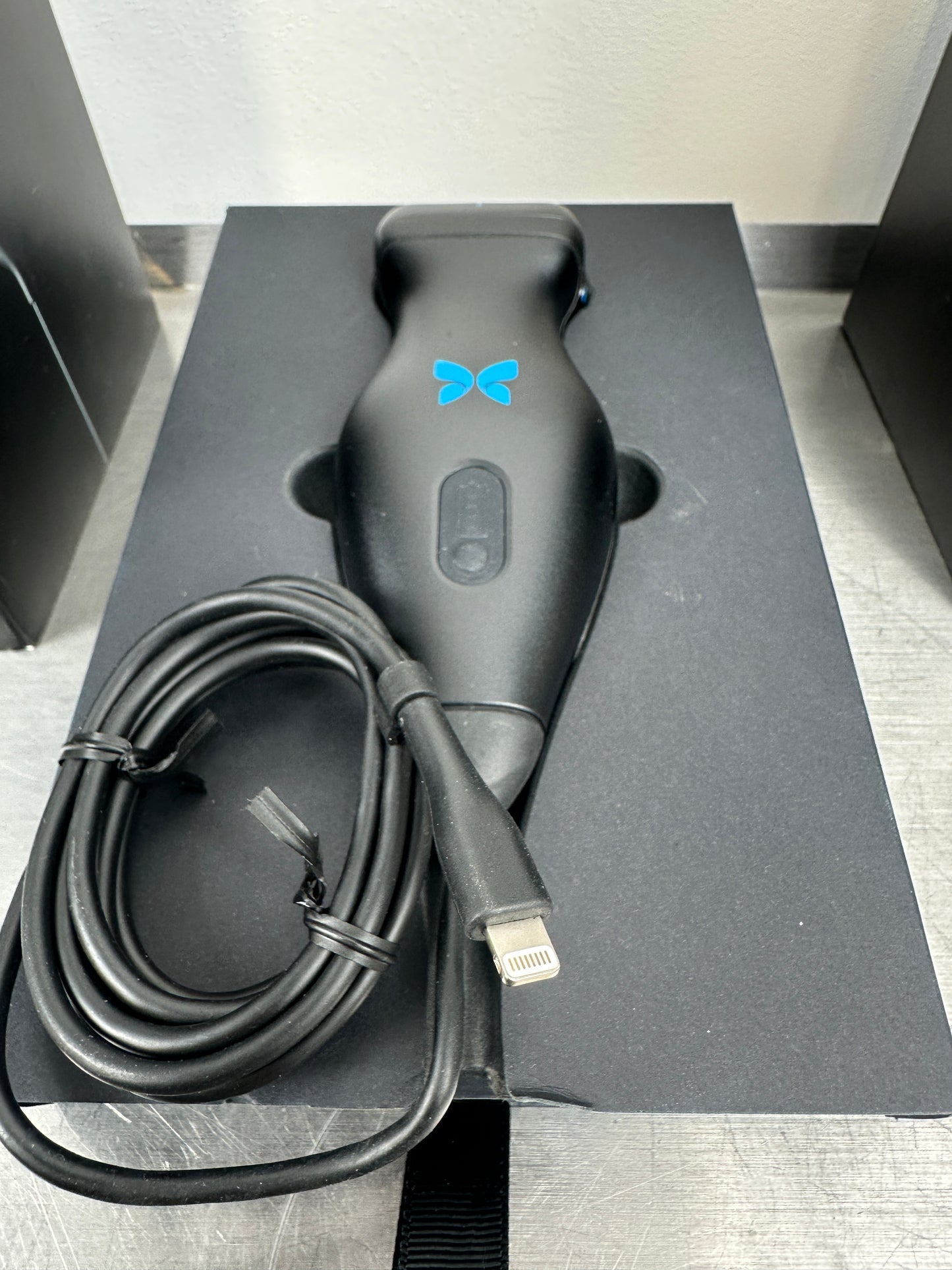 Butterfly IQ+ Ultrasound System (Lightning) Made for Iphone (Like new)