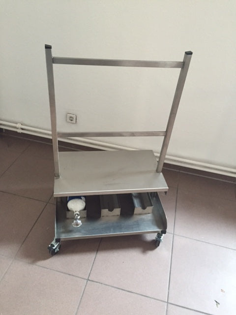 OP-Fahrwagen (Edelstahl) OP-Fahrwagen (Edelstahl)