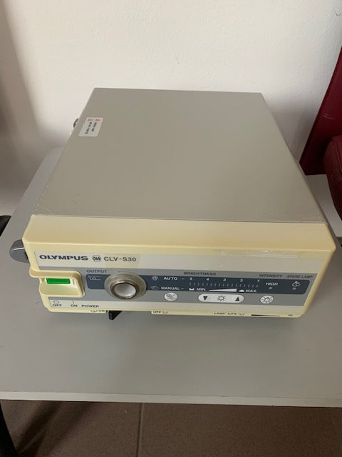 Olympus CLV-S30 Endoskopie-Kaltlichtquelle