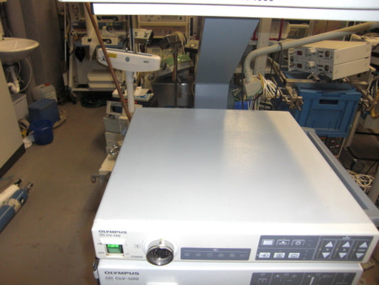 Olympus CV-140 Endoskopie Videoprozessor (1)