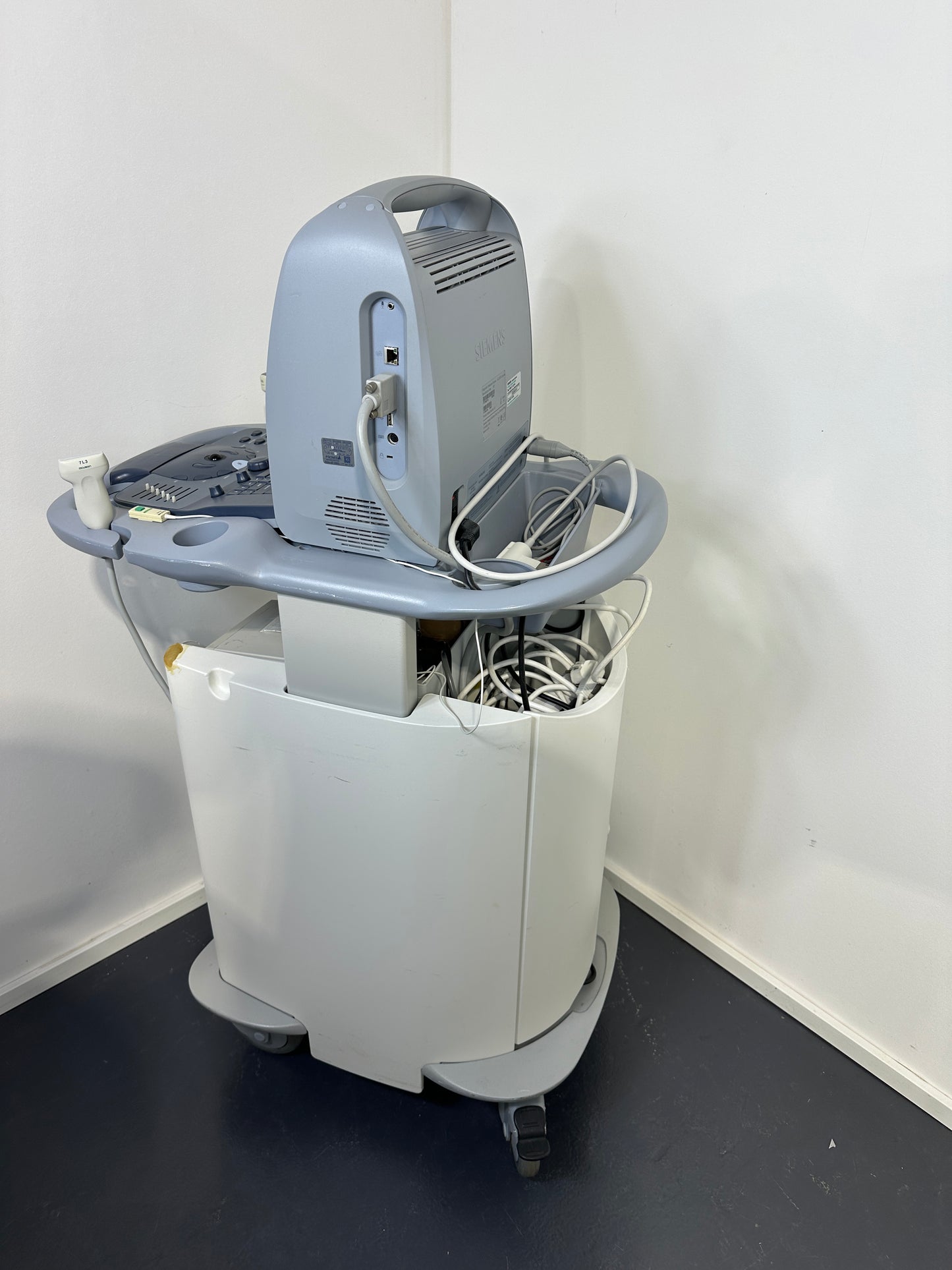 Siemens Acuson Cypress 10034261 Ultraschallgerät (s/w)