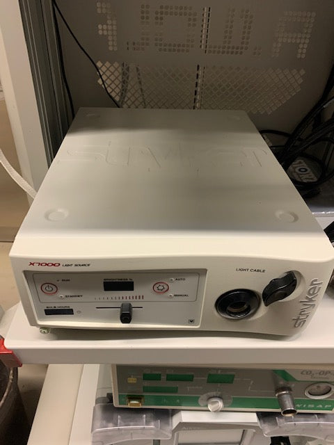 Stryker X-7000 Endoskopiekaltlichtquelle