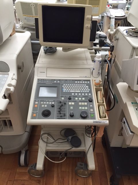 Toshiba SSA-250A Ultraschallgerät (s/w)