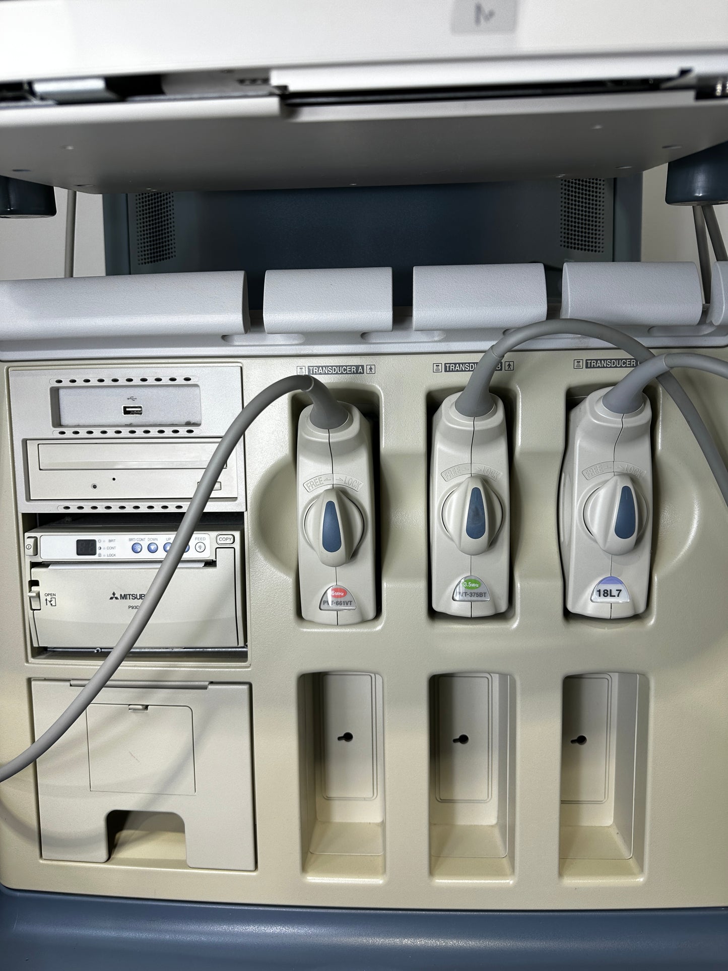 Toshiba Aplio XG Ultraschallfarbdoppler 2009