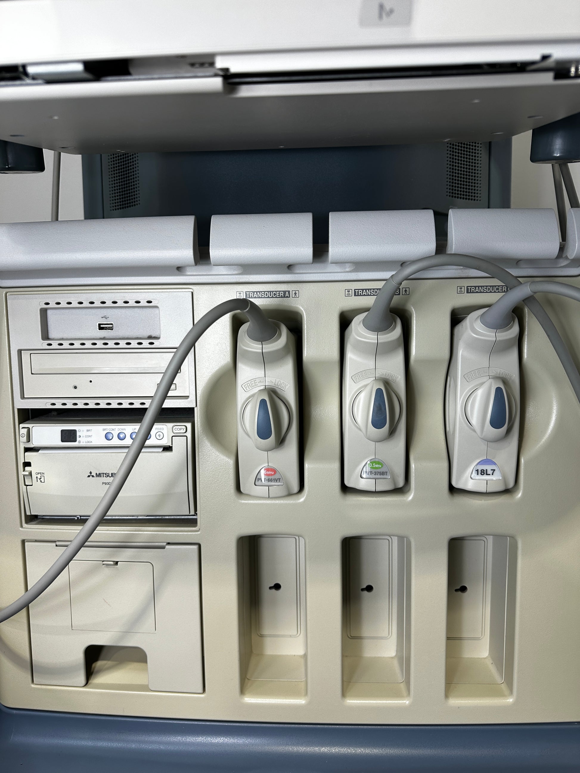 Toshiba Aplio XG Ultraschallfarbdoppler 2009