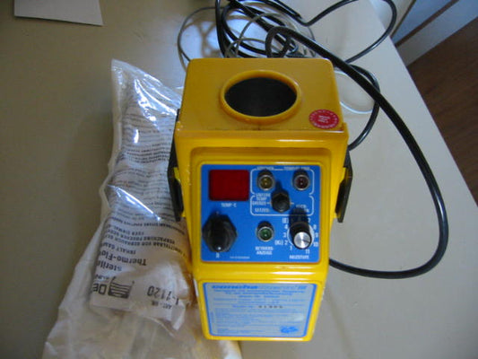 Kendall Conchatherm III humidifier